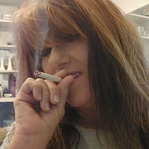 Meet your Posher, Karion